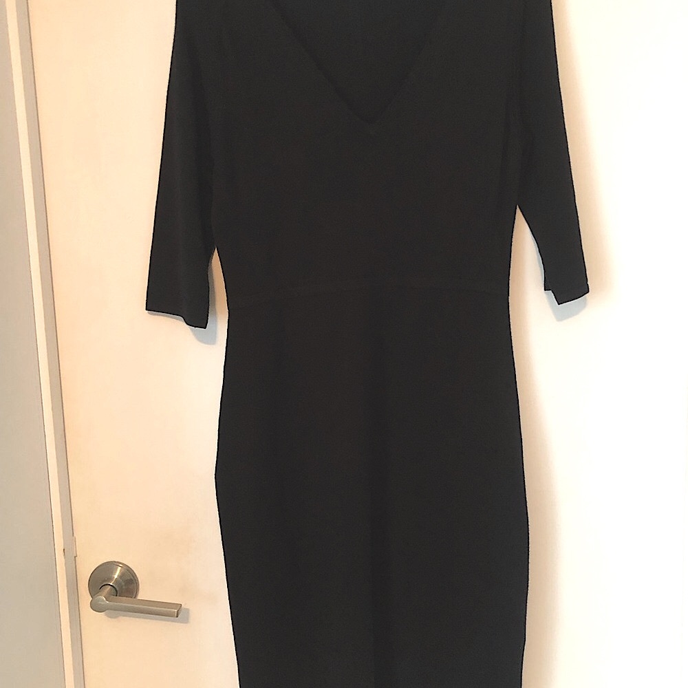 Aritzia - Classic Black Sheath Dress - Timeless Women's Workwear
